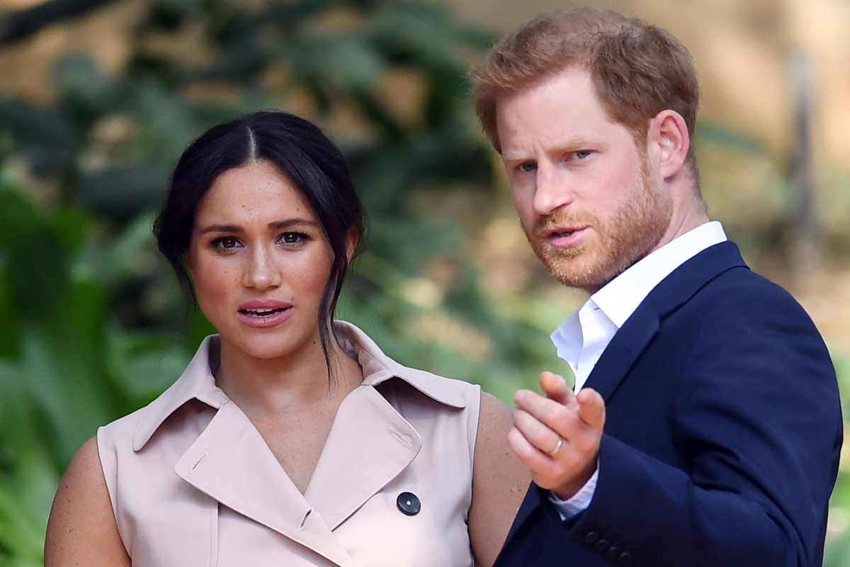 Harry, Meghan e Carlo