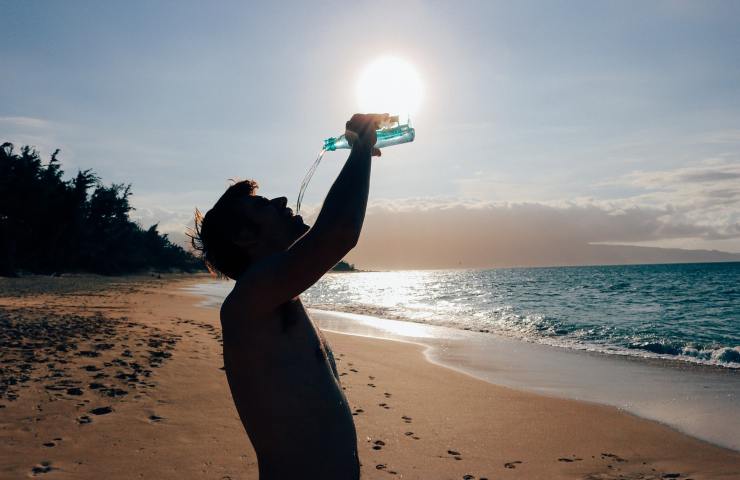 Bere acqua e perdere peso